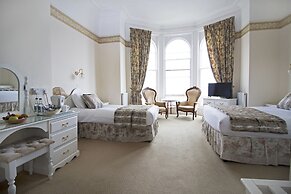 ST. KILDA HOTEL