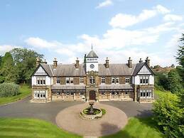 Peak Manor