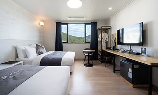 Andong CM Park Hotel