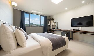 Andong CM Park Hotel
