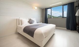 Andong CM Park Hotel