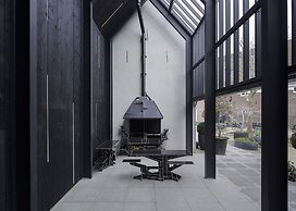 Hotel Kazerne
