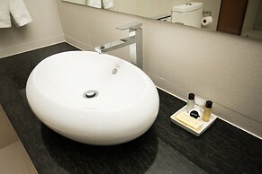 Rimbun Suites & Residences