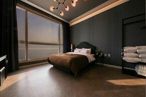 Hotel Merrymud