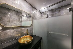 Hotel Merrymud