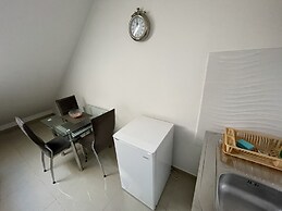 King Peter Apartments