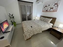 King Peter Apartments