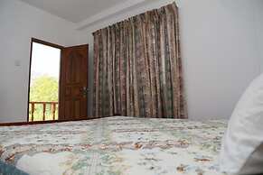 Hotel  Whitehouse