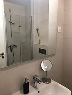 Central Garden Apartment
