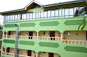 Greenvale Hotel