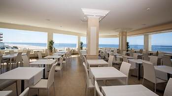 On Hotels Oceanfront - Adults Only
