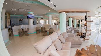 On Hotels Oceanfront - Adults Only