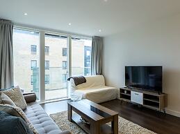 Blissful one bed Near the River