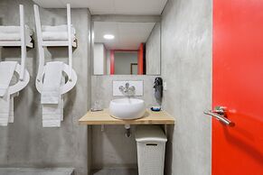 Tomate Rooms