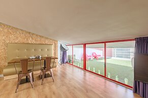 Tomate Rooms