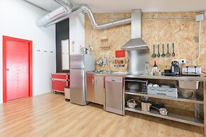 Tomate Rooms