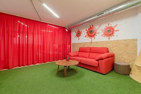 Tomate Rooms