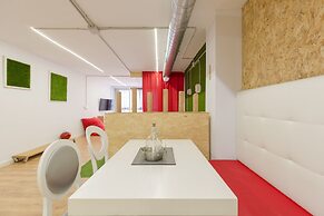 Tomate Rooms