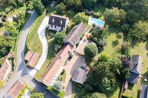 Le Clos de La Rousselière B&B