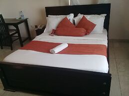 Hotel Wagon Wheel
