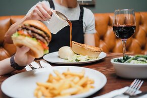 The Royal Sutton