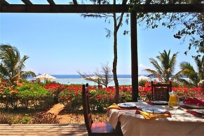 Villa Paradise ON THE Ocean