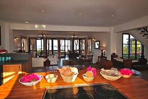 Villa Paradise ON THE Ocean
