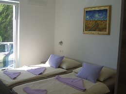 Apartments Villa Erik