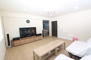 HF Keelung