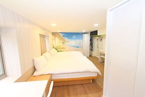 HF Keelung