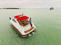 Bateau de Prestige