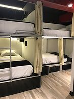 Billy Box - Hostel