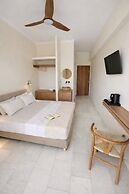 Regina Hotel