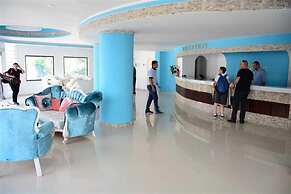 Carina Resort Hotel