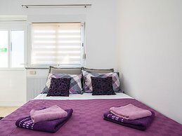 Apartments Adria