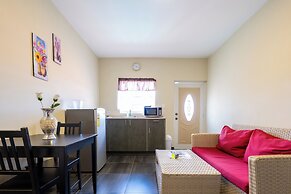 Delynne Boutique Hotel