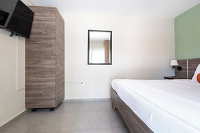 Delynne Boutique Hotel
