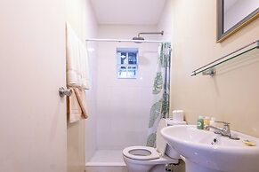 Delynne Boutique Hotel