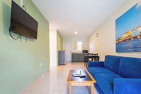 Delynne Boutique Hotel