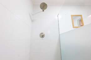 Delynne Boutique Hotel
