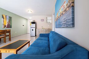 Delynne Boutique Hotel