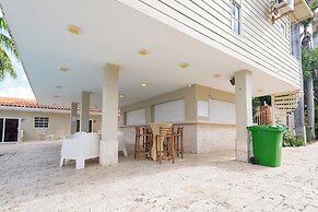 Delynne Boutique Hotel