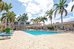 Delynne Boutique Hotel