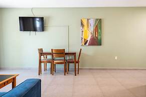 Delynne Boutique Hotel