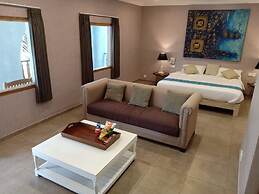 Coconut Lodge