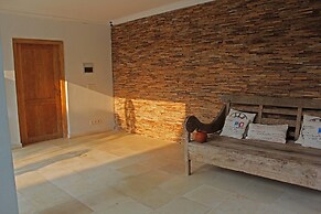 Coconut Lodge