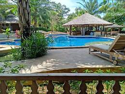 Coconut Lodge