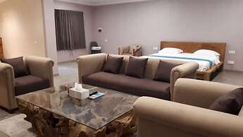 Coconut Lodge