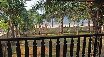 Coconut Lodge