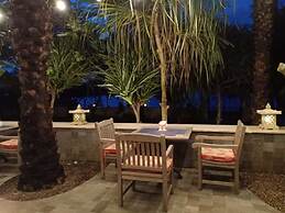 Coconut Lodge